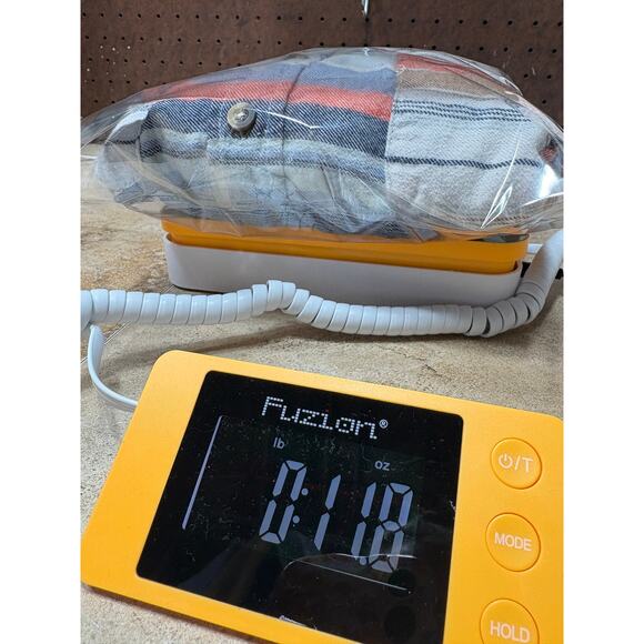 RSQ Unisex Flannel Shirt with T-Shirt Hood – Size XXL (Fits Like Large) - Picture 5 of 5